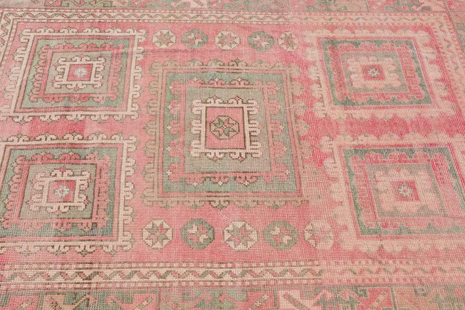 Turkish Vintage Rug, 5,5×8,5 ft Large Rug, Red Green Patchwork Wool Rug