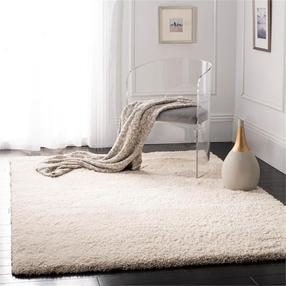Bowery Hill Contemporary 3′-0″ x 5′-0″ Power Loomed Rug in Ivory