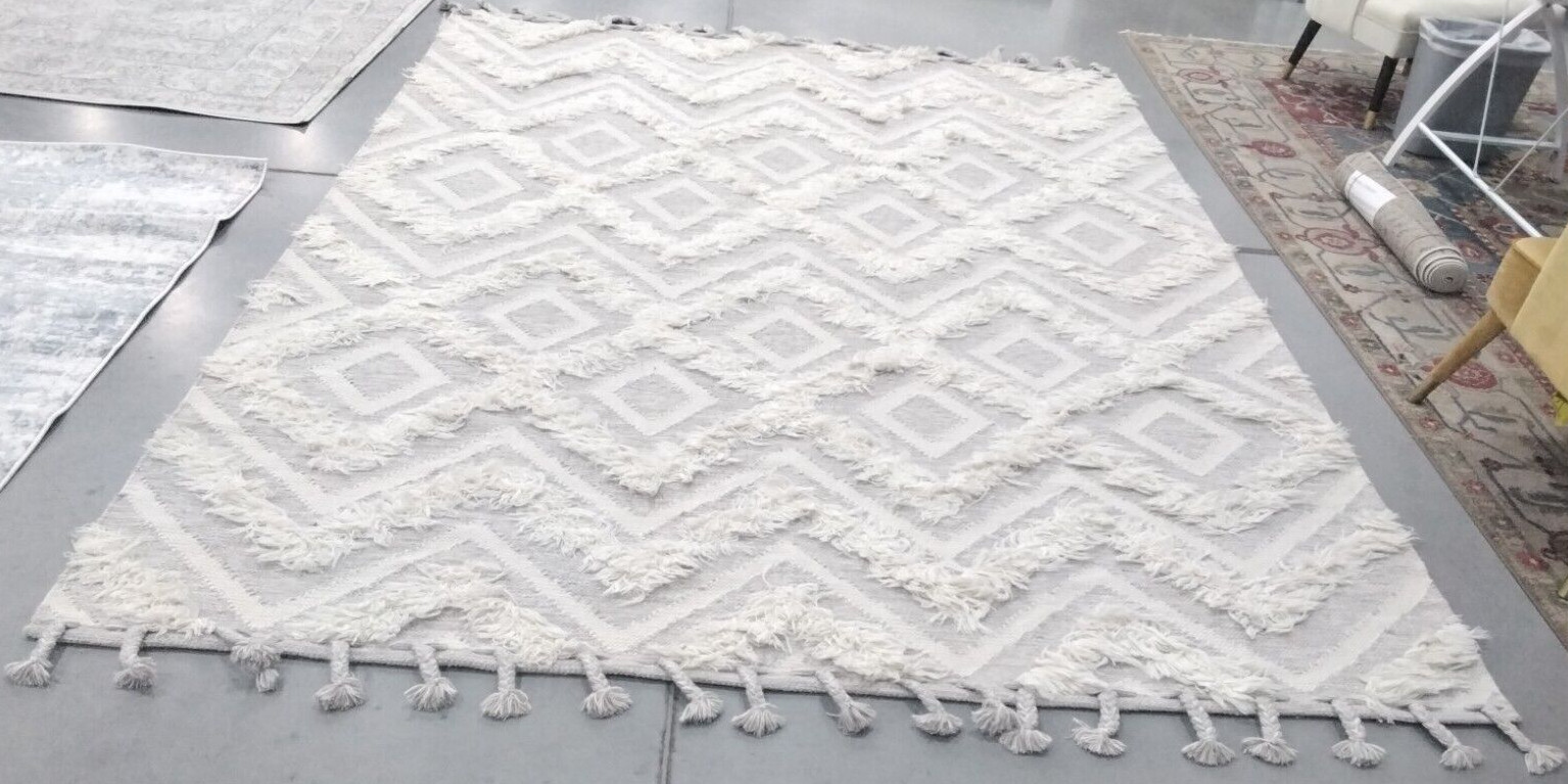 IVORY / GREY 8′ X 10′ Loose Thread Rug, Reduced Price 1172730825 KNY957A-8