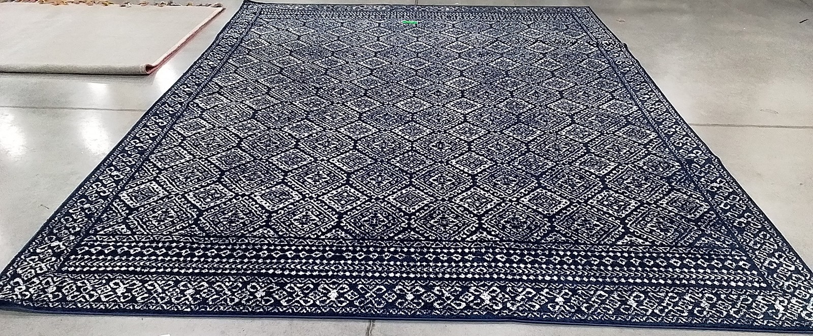 NAVY / IVORY 12′-0″ x 15′-0″ Damaged Rug, Reduced Price 1172799905 TUL264N-1215