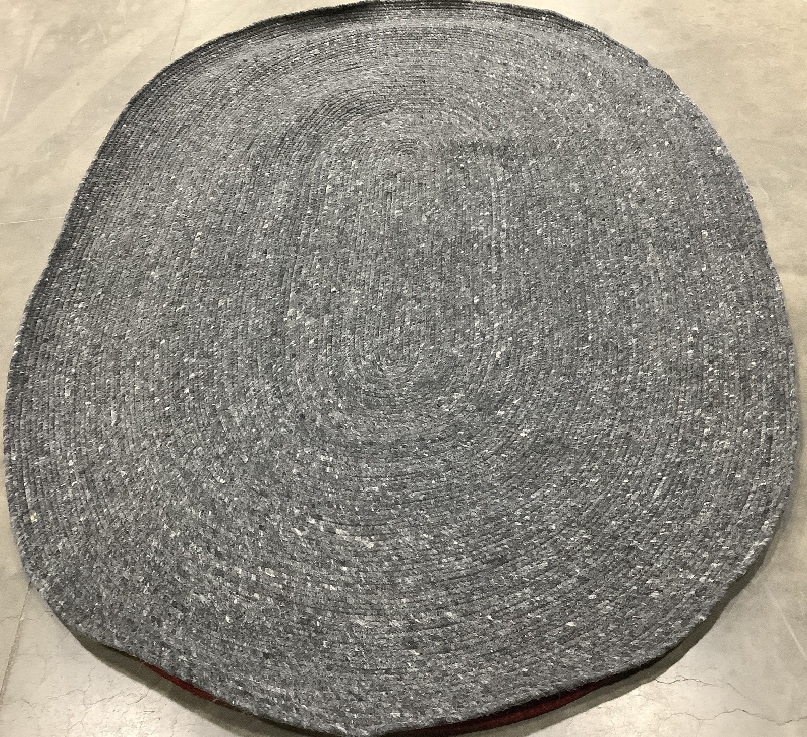 BLACK 5′-0″ x 7′-0″ Broken Thread Rug, Reduced Price 1172685367 BRD901Z-5OV