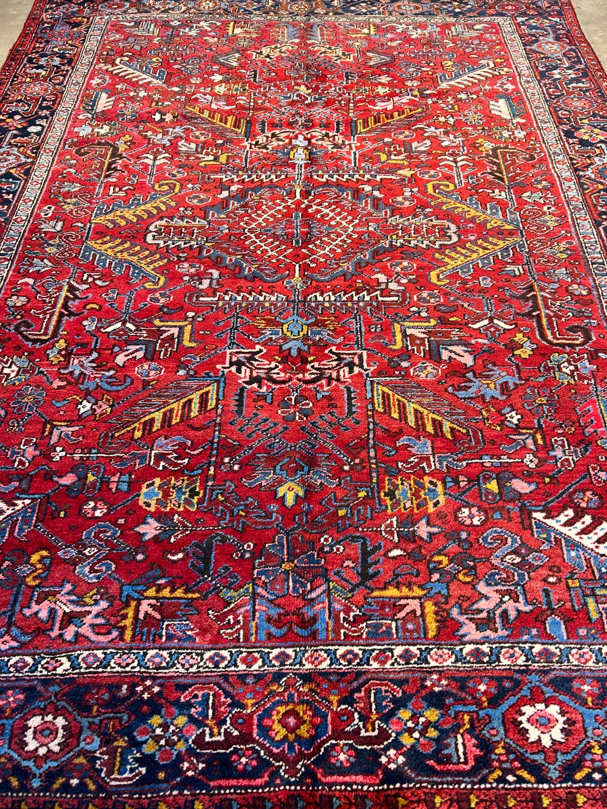 8’2″x10’11” Collector Antique 100% Wool Pile Herize Rug