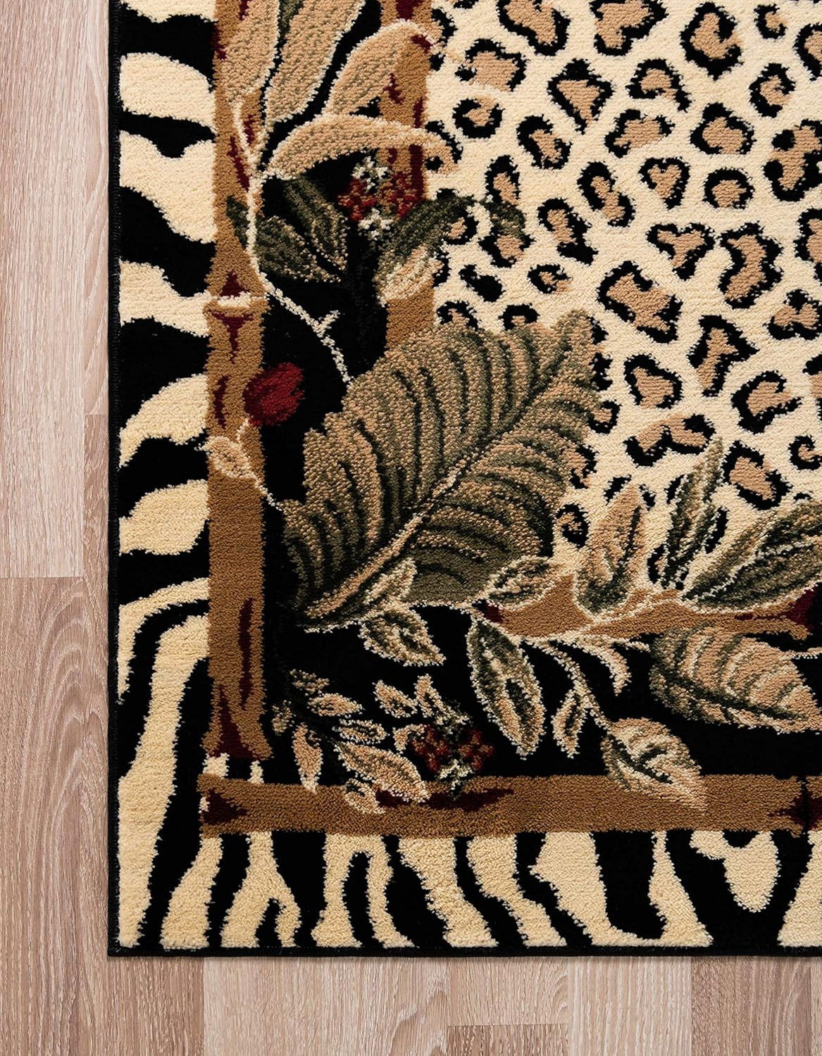 Wildlife Collection Cheetah Border Area Rug, 5′ x 8′, Ivory/Black
