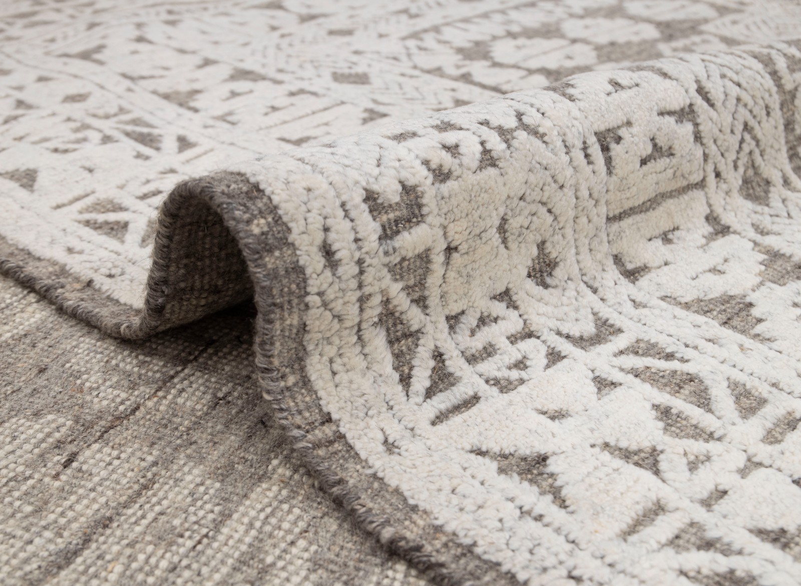 12×15 Ivory Grey Traditional Persiann Look Soft Quality Wool Hand Knotted Rug