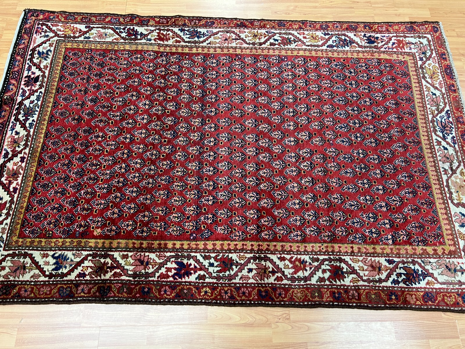 4’3″ x 6’7″ Turkish Oriental Rug – 1950s – 100% Wool – Hand Made