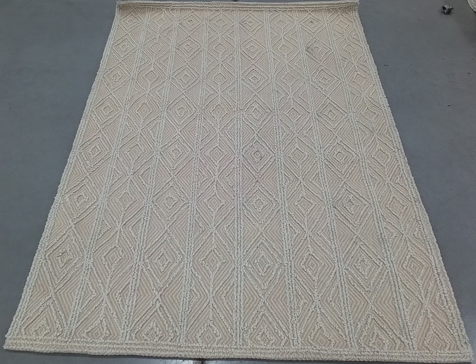 BEIGE / PINK 4′-0″ x 6′-0″ Stained Rug, Reduced Price 1172801396 TRC214B-4