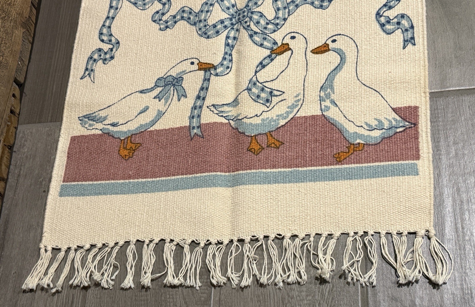 Vintage Goose Ducks & Bows Rug Hand Woven 100% Cotton India Cottagecore New 40”