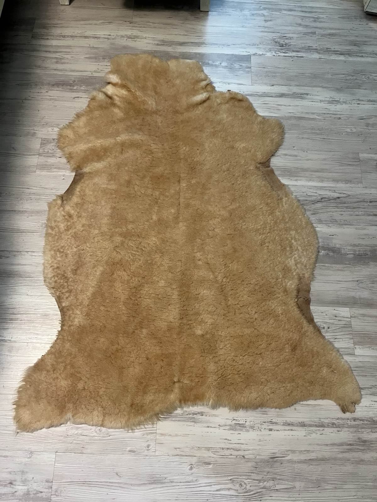 Genuine Sheepskin Shearling Rug Natural Tan Pelt Hide 60” x 42” Wool