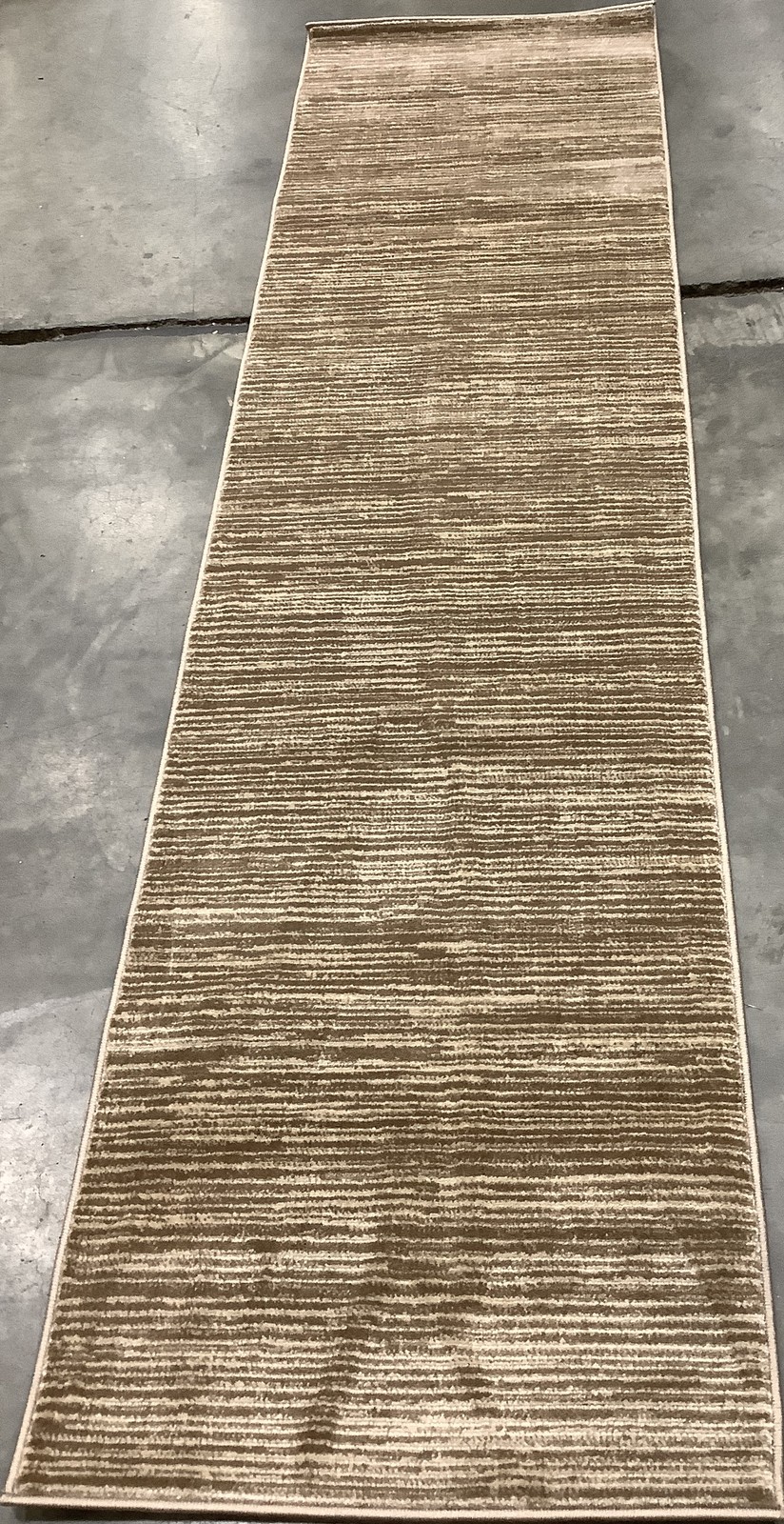 LIGHT BROWN 2′-2″ x 8′-0″ Back Stain Rug, Reduced Price 1172683221 VSN606C-28