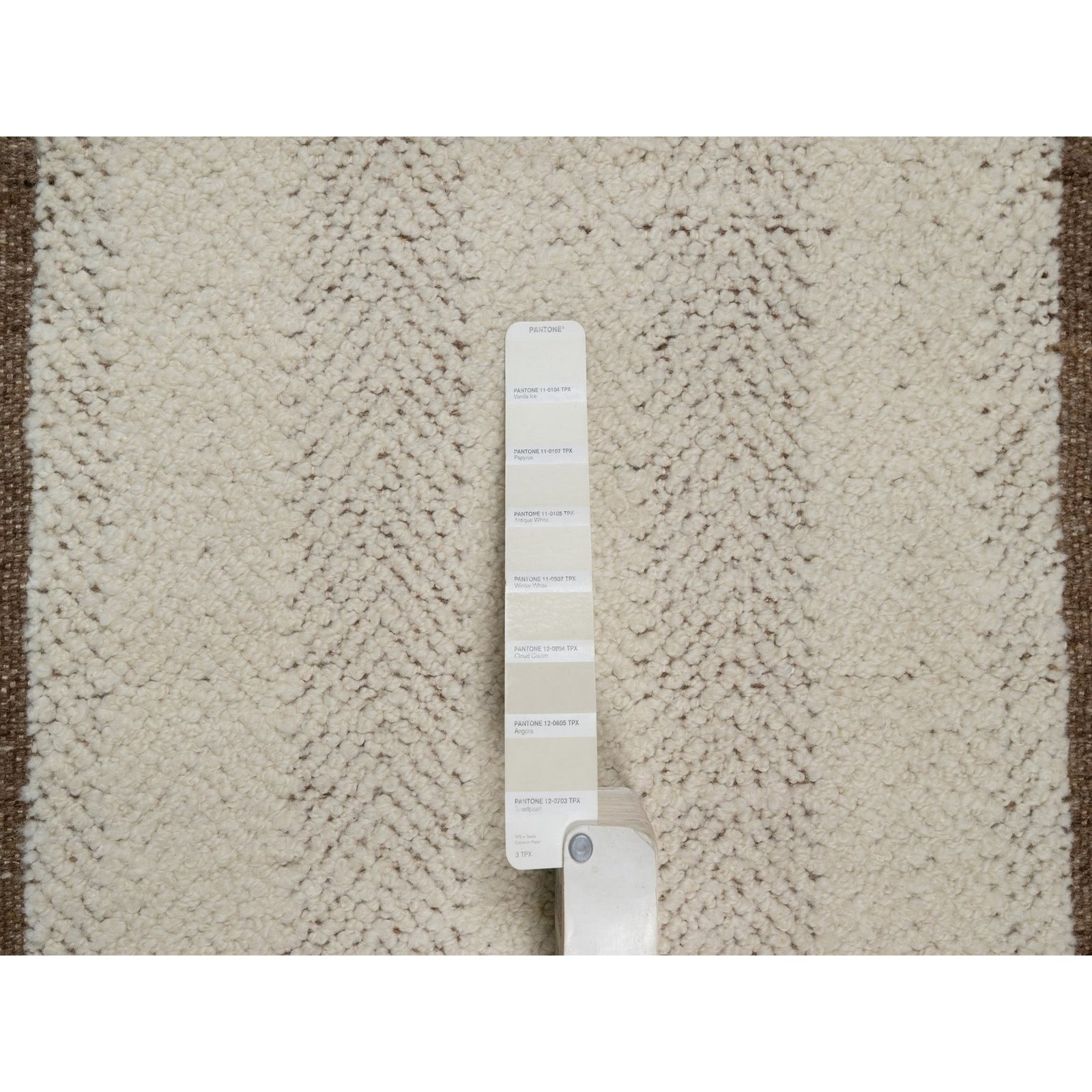 2’1″x3′ Ivory Modern Design Hand Knotted Piled Flat Weave Wool Mat Rug 92286
