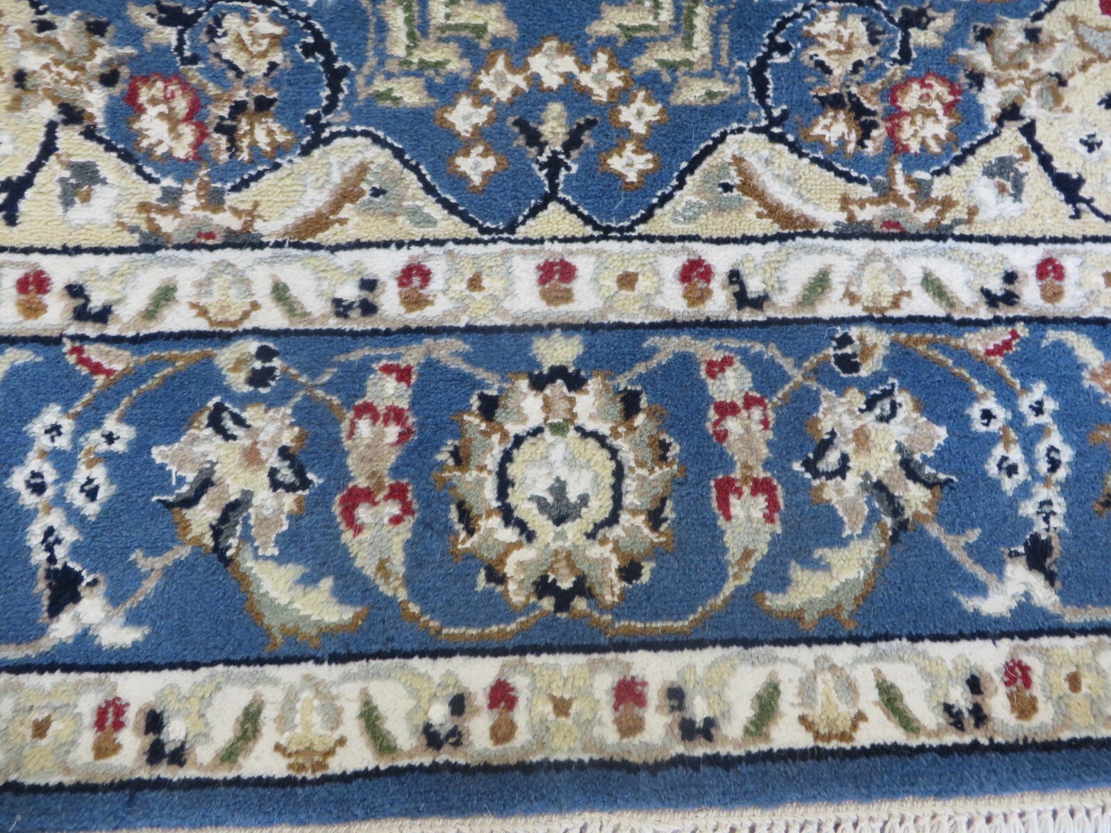 4’1 x 6’2 Hand Knotted Blue Fine Nain With Silk Oriental Rug G14757