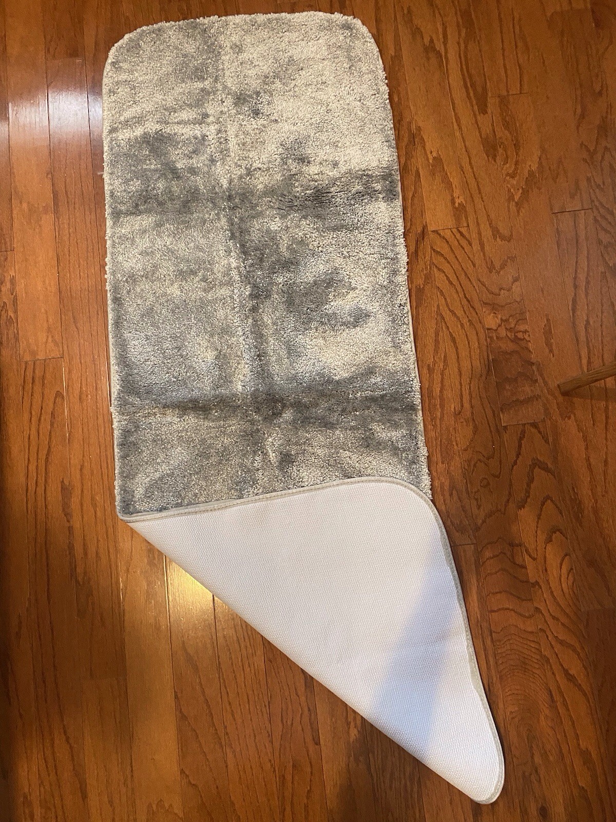 60×22 Gray Garland Rug