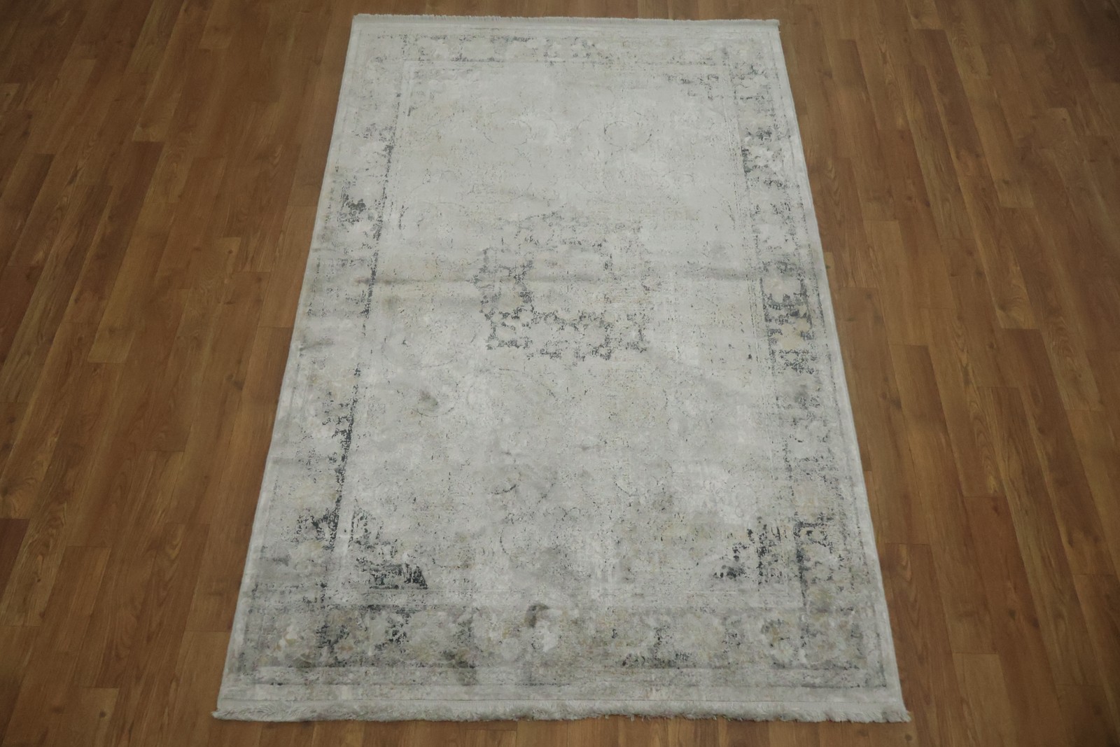 Vintage Distressed Look Rug 4×6 Ft Turkish Oriental Carpet Gray Tones Accent Rug
