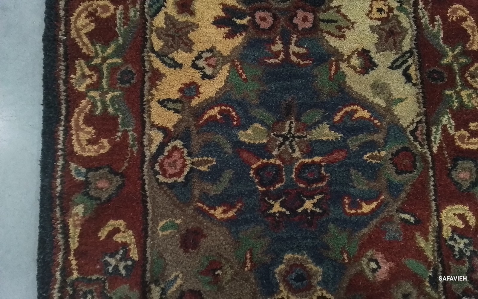 MULTI/BURGUNDY 2′-3″ x 16′-0″ Back Stain Rug Reduced Price 1172803910 HG911A-216