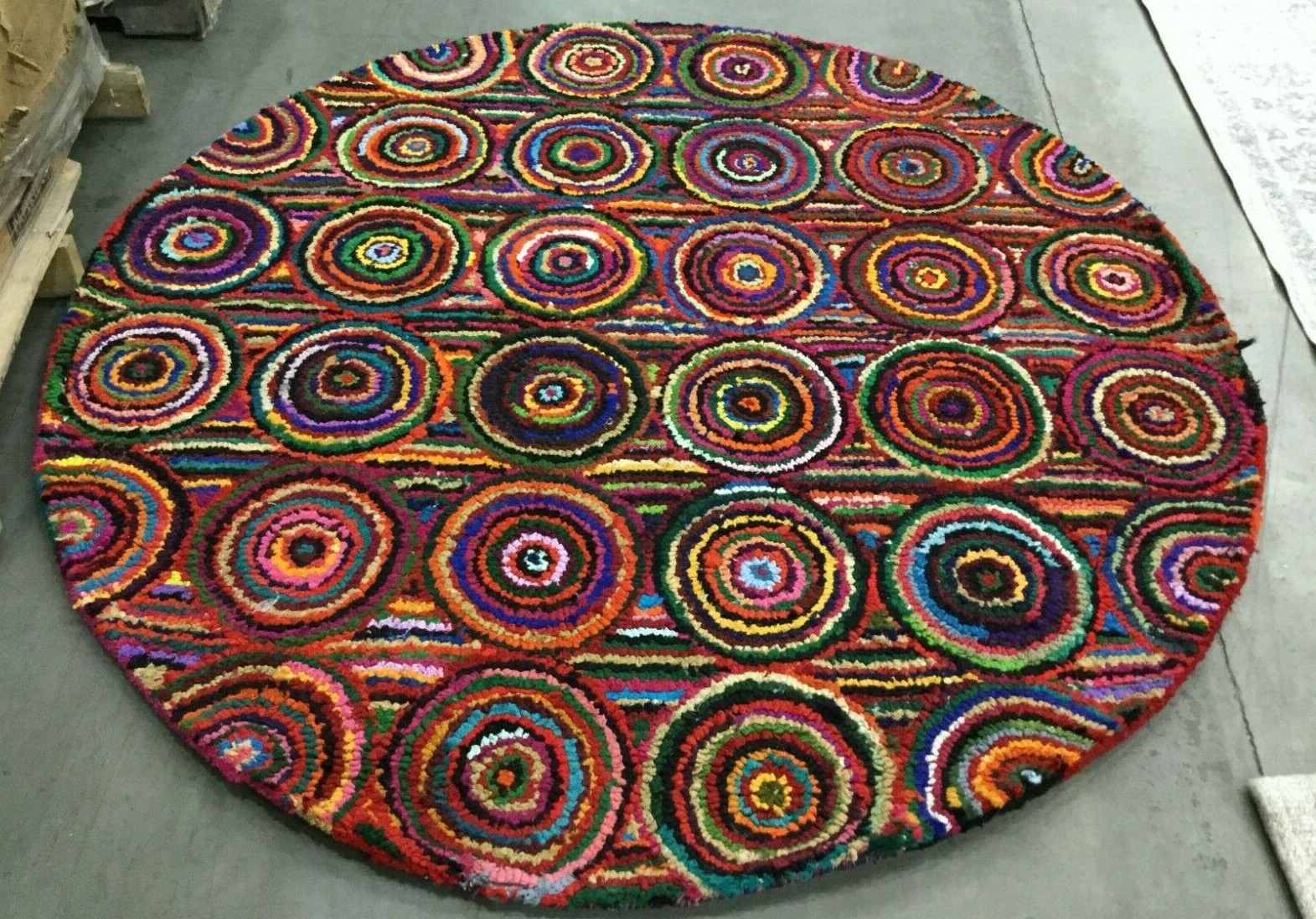 PINK / MULTI 6′ X 6′ Round Back Stain Rug, Reduced Price 1172630780 NAN143A-6R