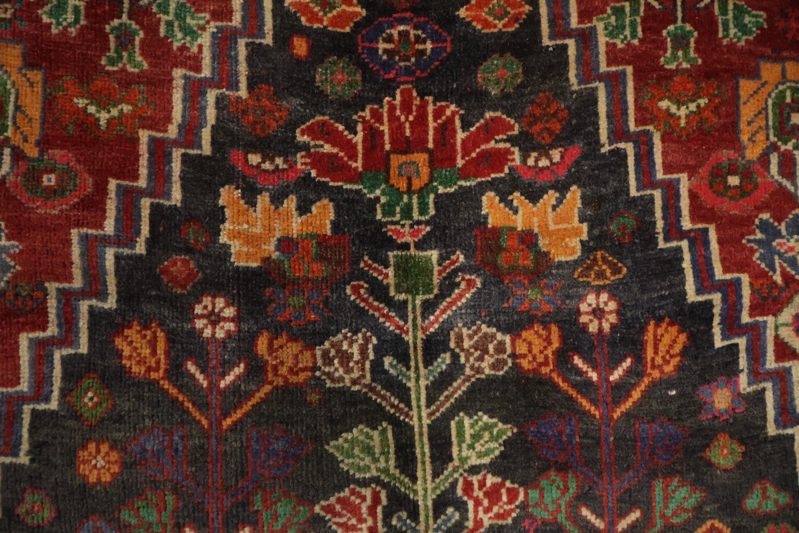 Vintage Traditional Tribal Area Rug 5×8 Wool Hand-knotted Geometric Nomad Carpet