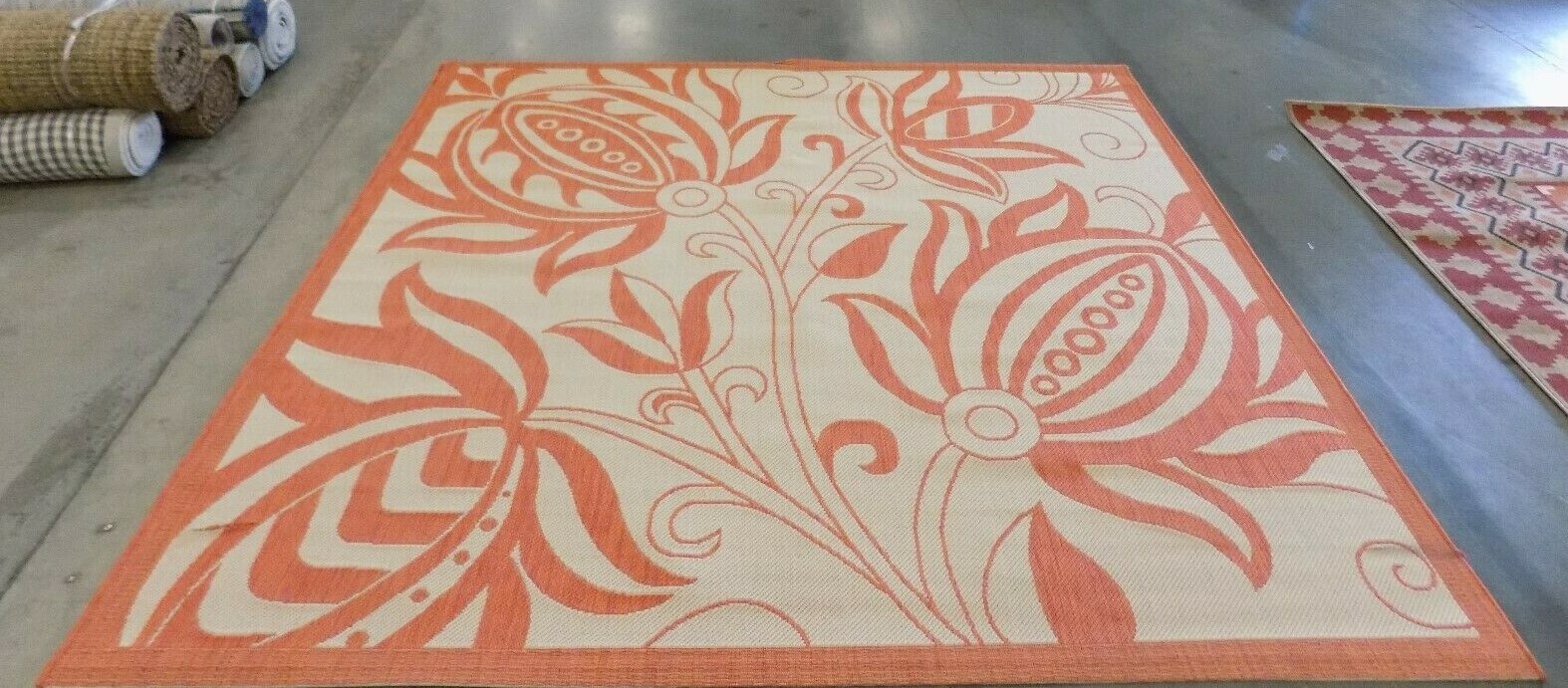 RED / NATURAL 7′-10″ SQ Damage Back Rug Less Price 1172581138 CY2961-3201-8SQ