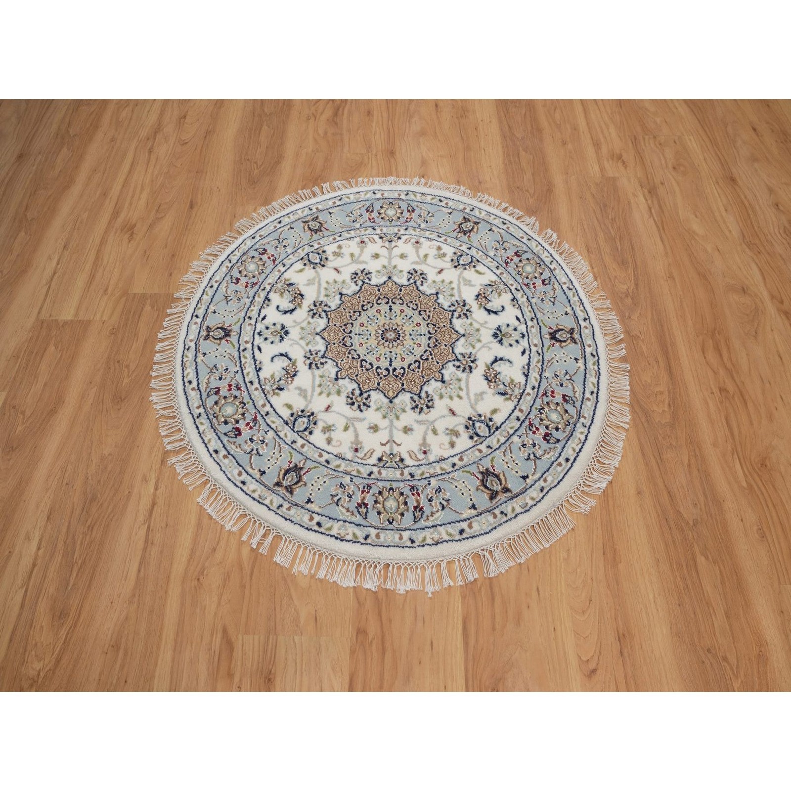 3’3″x3’3″ Ivory Nain with Medallion Design Wool and Silk Hand Knotted Round Rug