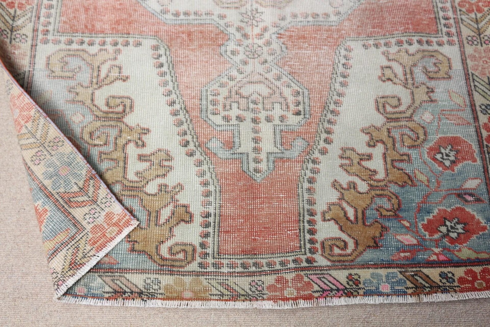 Turkish Area Rug 4,3×7,7 ft (130×236 cm), Vintage Red Abstract Rug