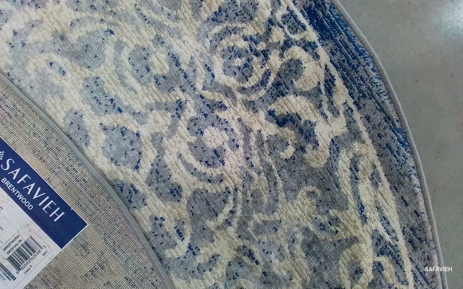 LIGHT GREY / BLUE 6′-7″ x 6′-7″ Flaw in Rug, Reduced Price 1172795981 BNT810G-7R