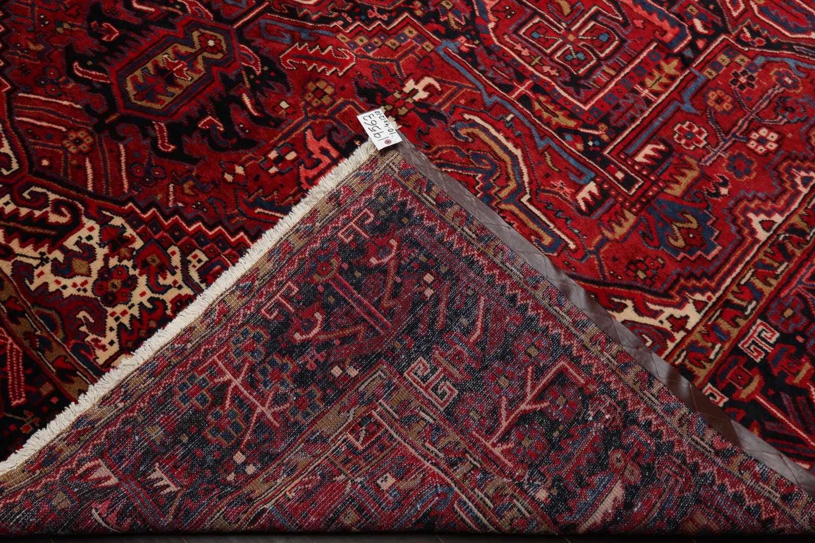10’4”x12’1” Hand Knotted Wool Red Herizz Traditional Rug