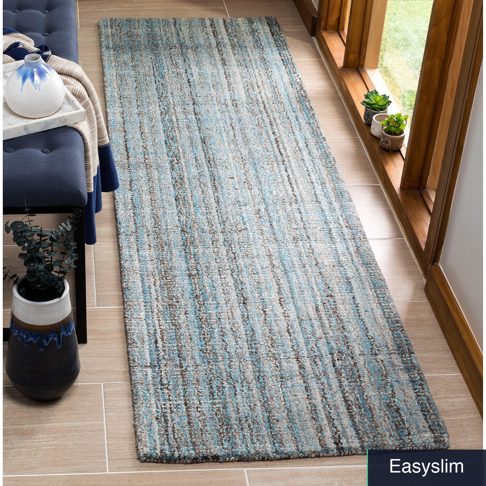 Accent Rug Hand-Tufted Geometric 2’3″x4′ Blue Multi Rayon Viscose 0.5″ Pile