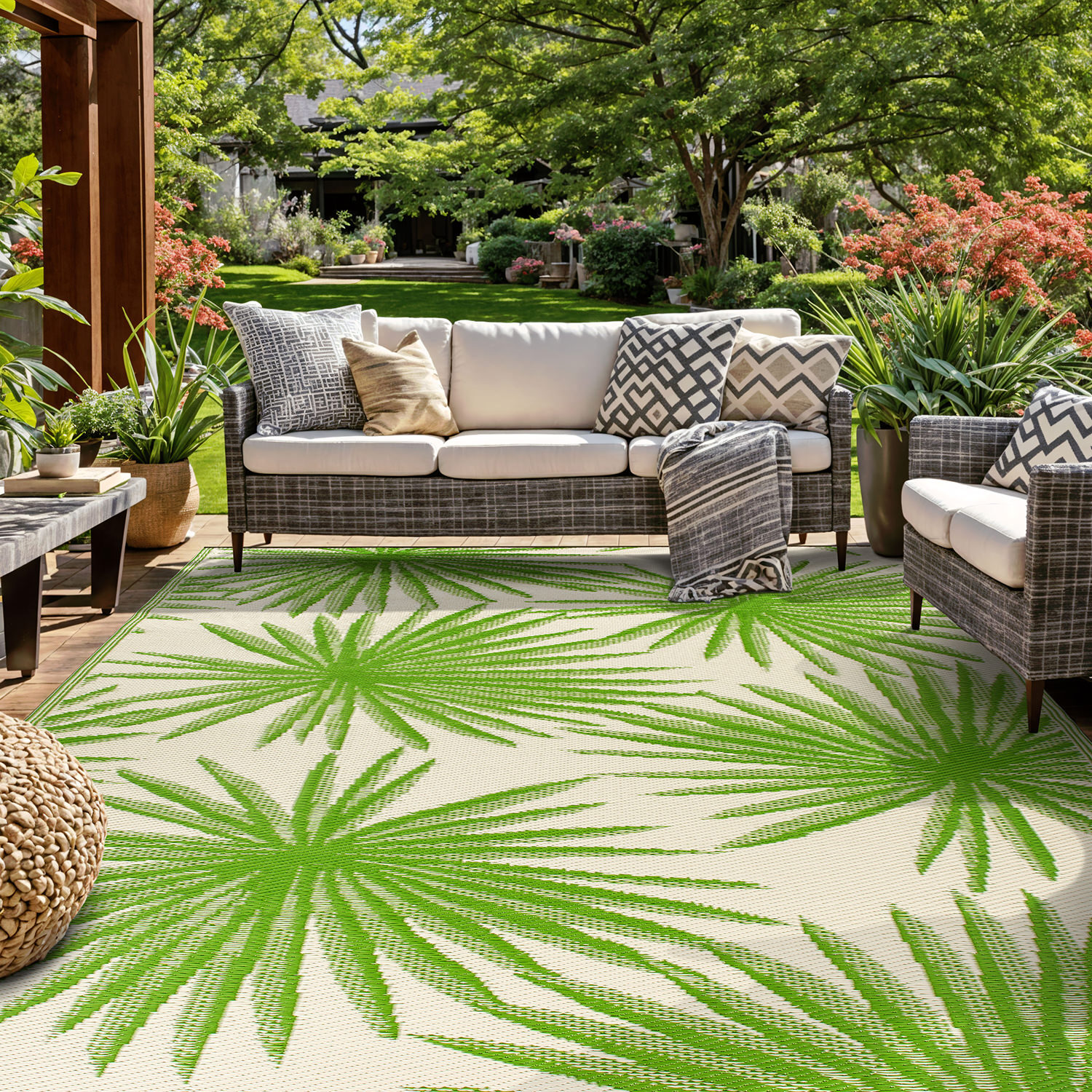 Rugshop Outdoor Carpet Floral Tropical Reversible Plastic Rugs Green Outdoor Rug