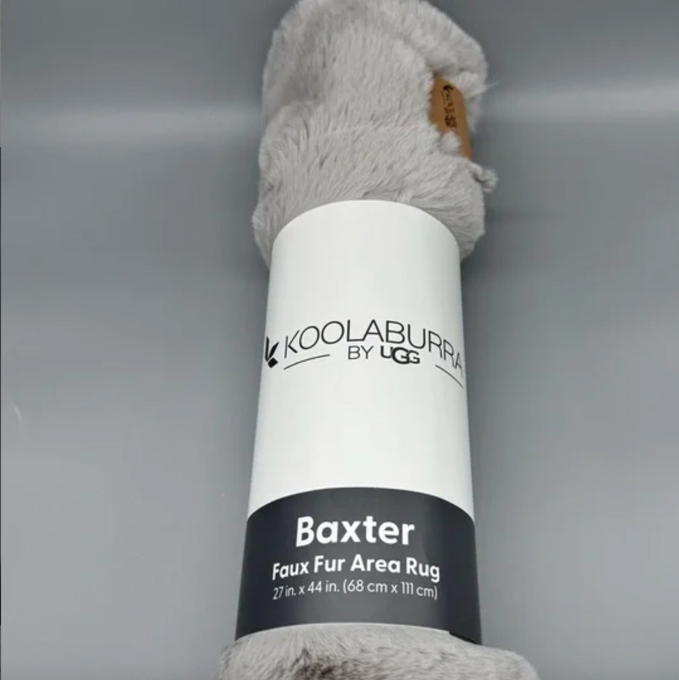 KOOLABURRA by UGG Faux Fur Baxter Area Rug 27”x44” Light Gray “SILVER” Soft NEW