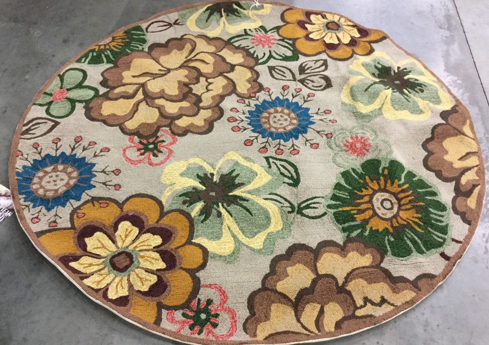 IVORY / BROWN 6′ X 6′ Round Flaw in Rug, Reduced Price 1172653578 FRS467A-6R