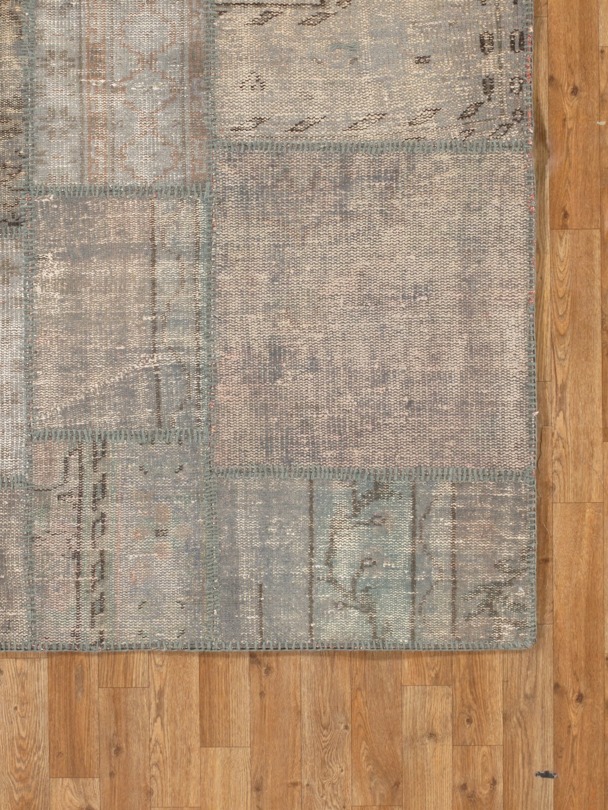 Genuine 5’9″ x 8’0″ Hand-Knotted Patchwork Wool Area Rug Area Rug Carpet