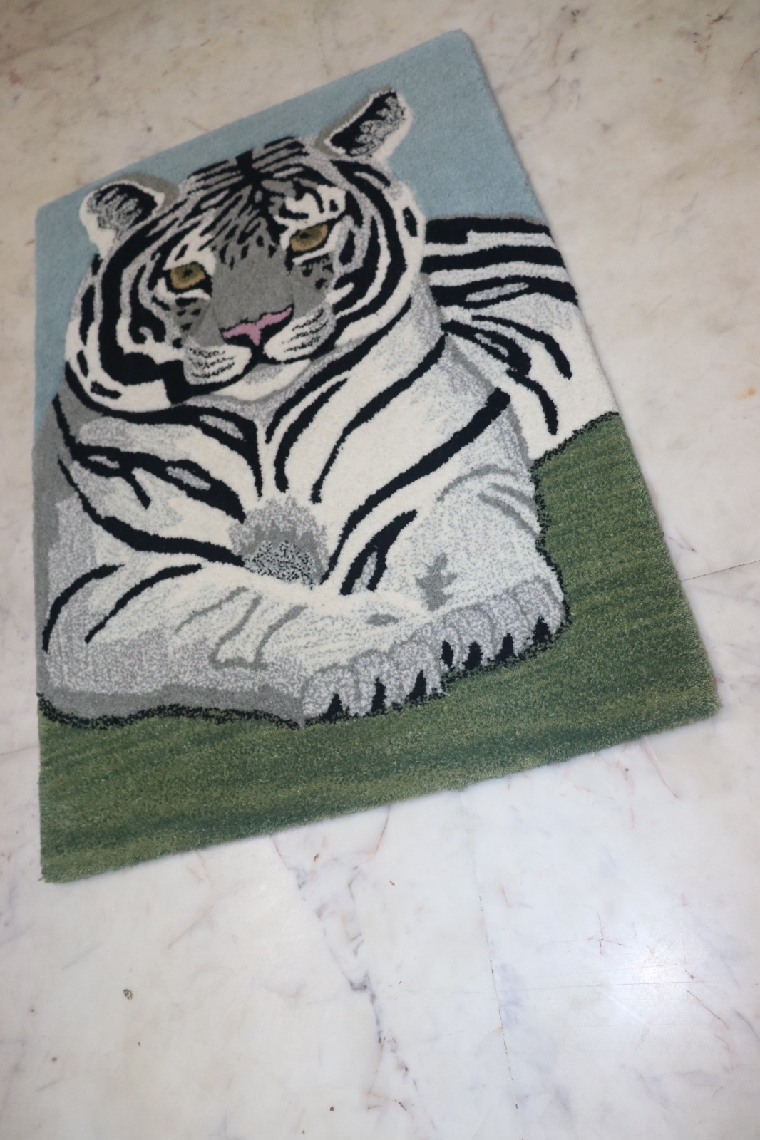 Striking White Tiger Portrait Accent Rug – Black & Gray Stripe Animal Art Design