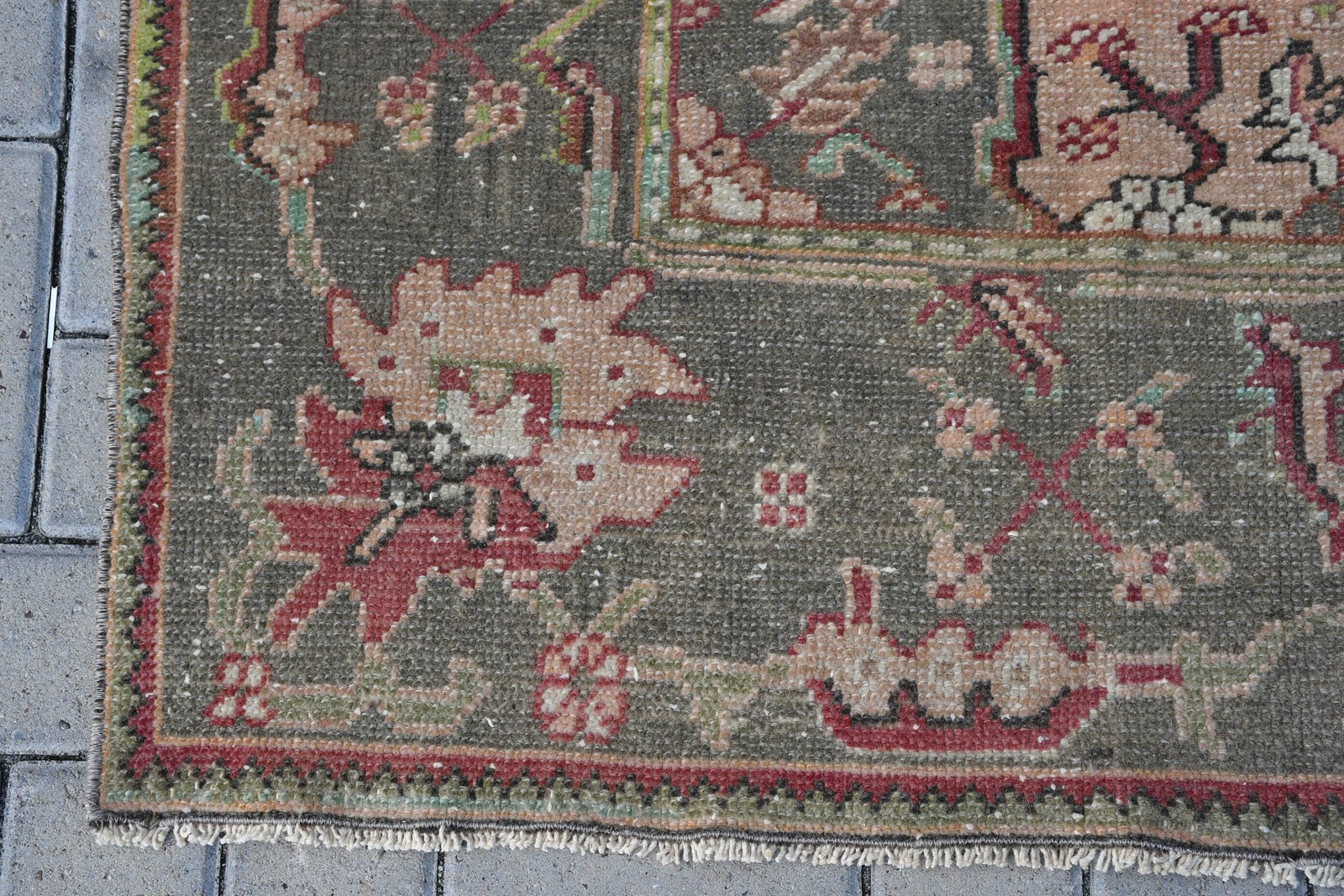 Turkish Vintage Large Rug 7,1×9,4 ft, Red Gray Check Wool Rug