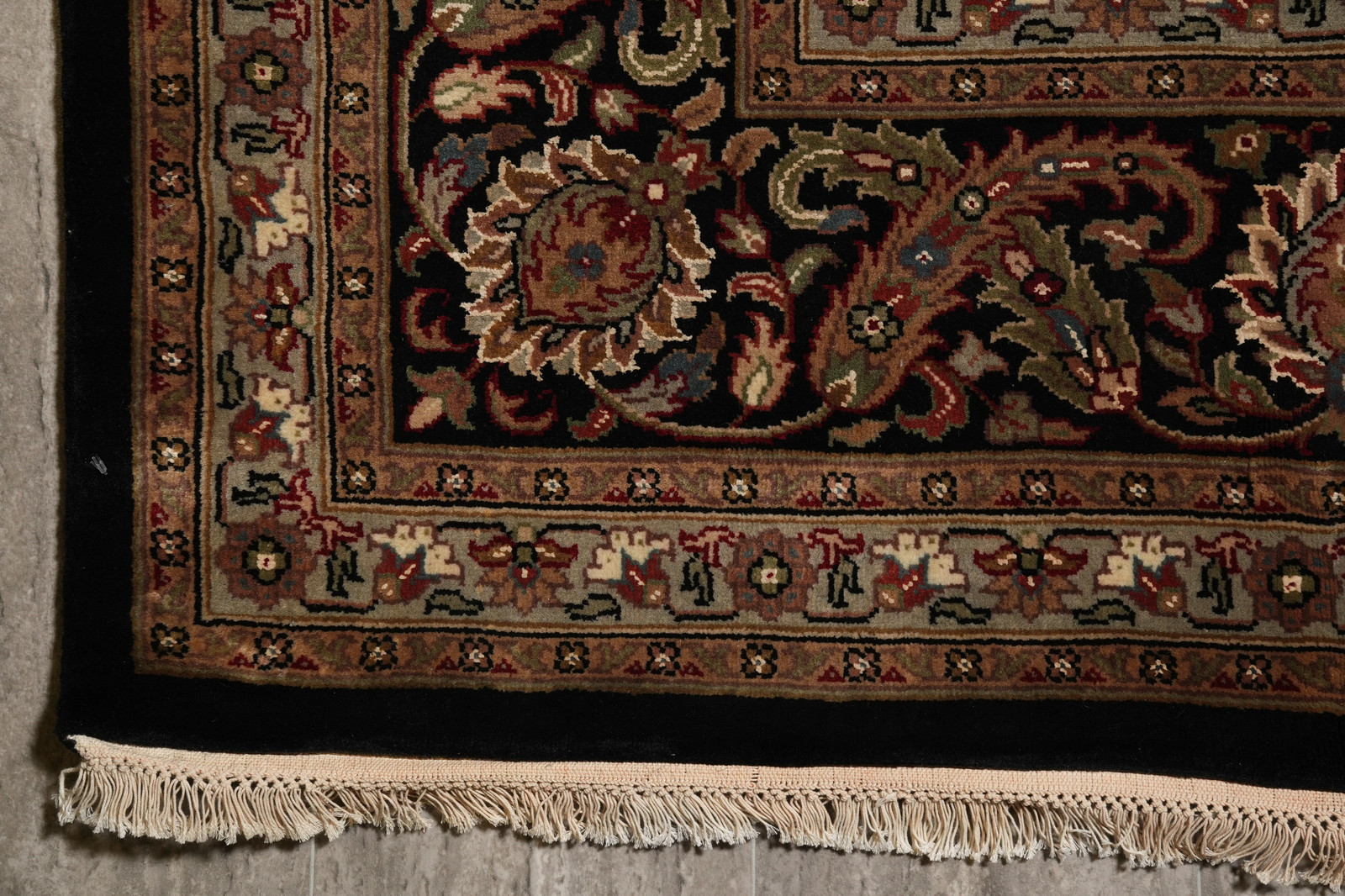 8.3 x 9.8 beautiful Quality Wool and Silk Area Rug Tabriiz Mahii Black #F-4479