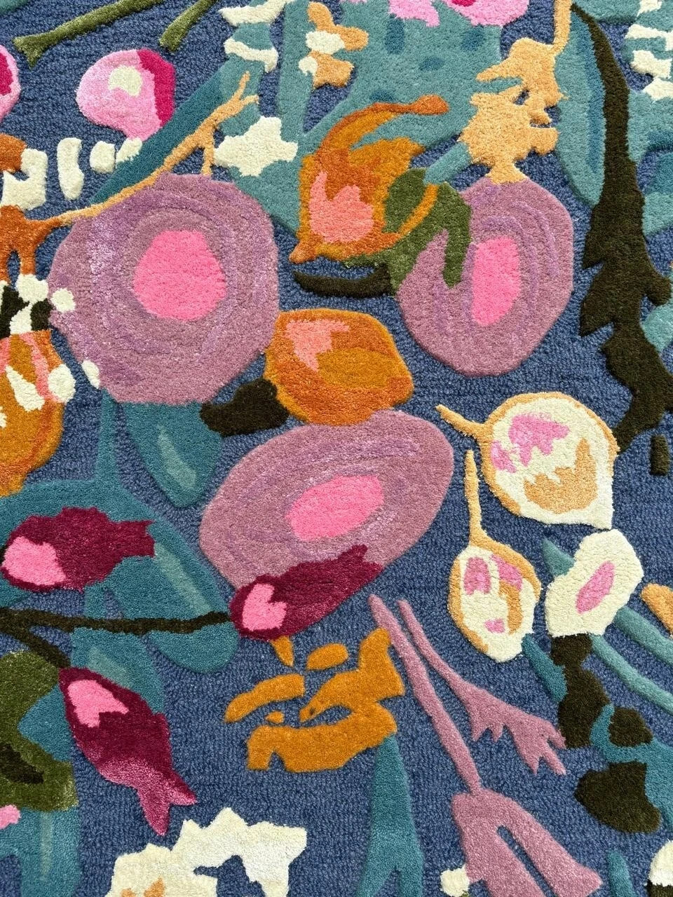 Wildfloral Modern Hand-Tufted 100% Wool Area Rug Carpet Elegant Hand Tufted Area