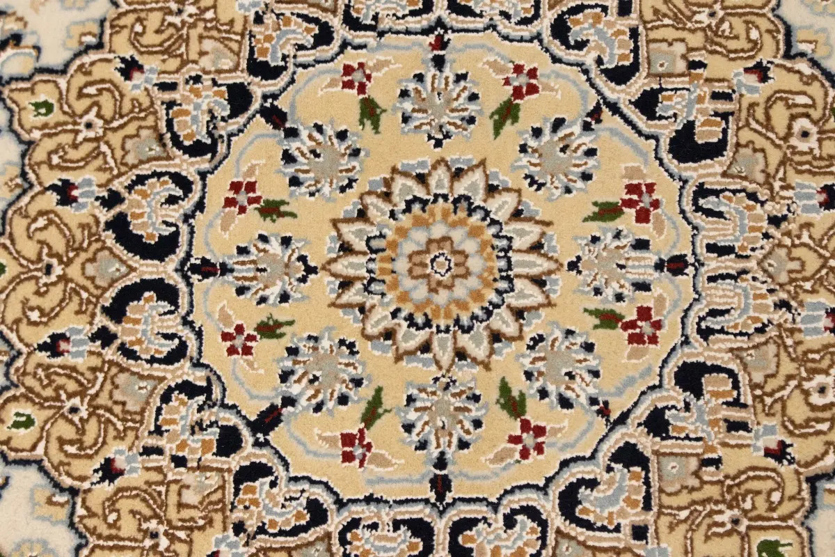 Extra Fine Hand-Knotted Indo-Nain Oriental Rug Large Cream Floral Carpet 6X9 ft