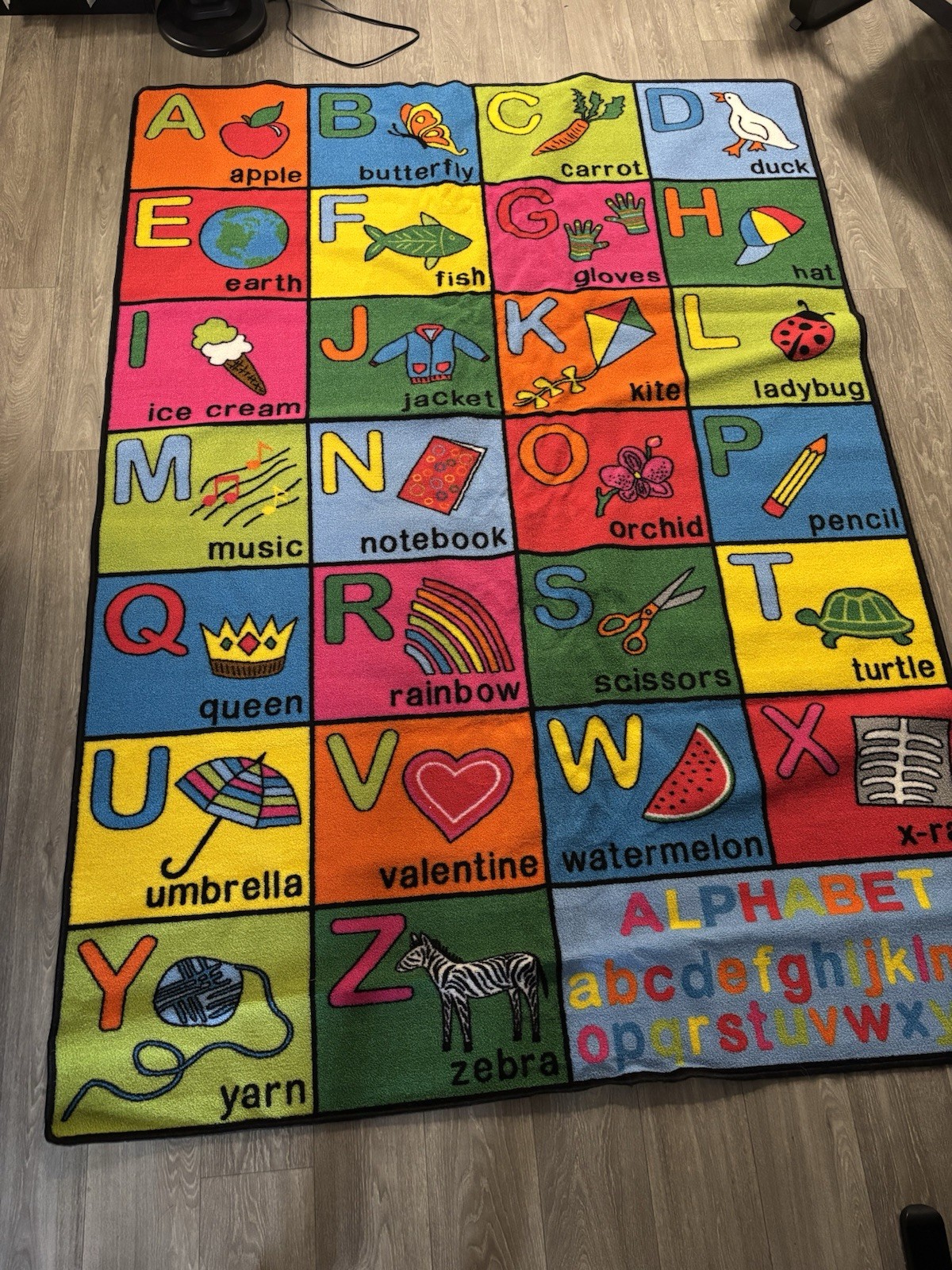 World Rug Gallery Summit 5 x 7 ft Loomed Multi Rectangular Indoor Letter Sounds