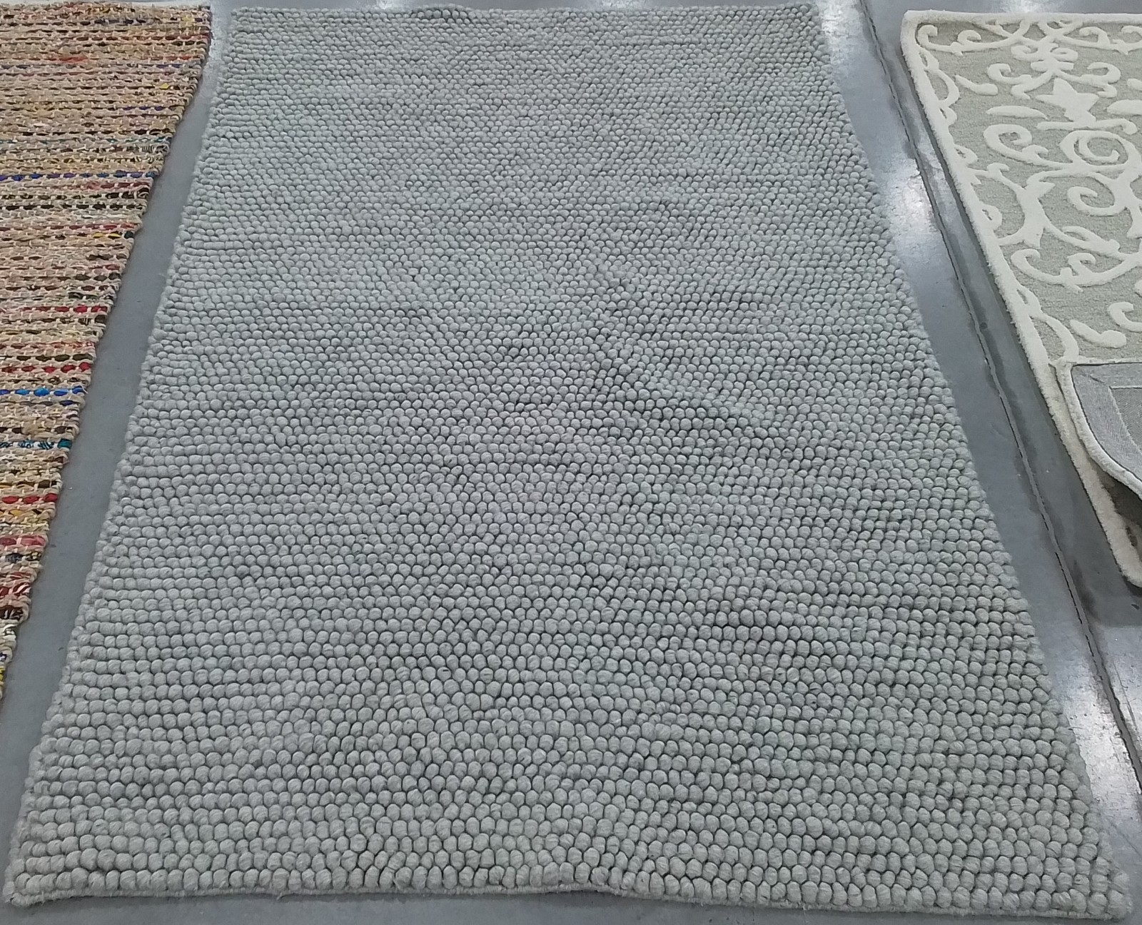 SILVER 4′-0″ x 6′-0″ Back Stain Rug, Reduced Price 1172797629 NAT620C-4
