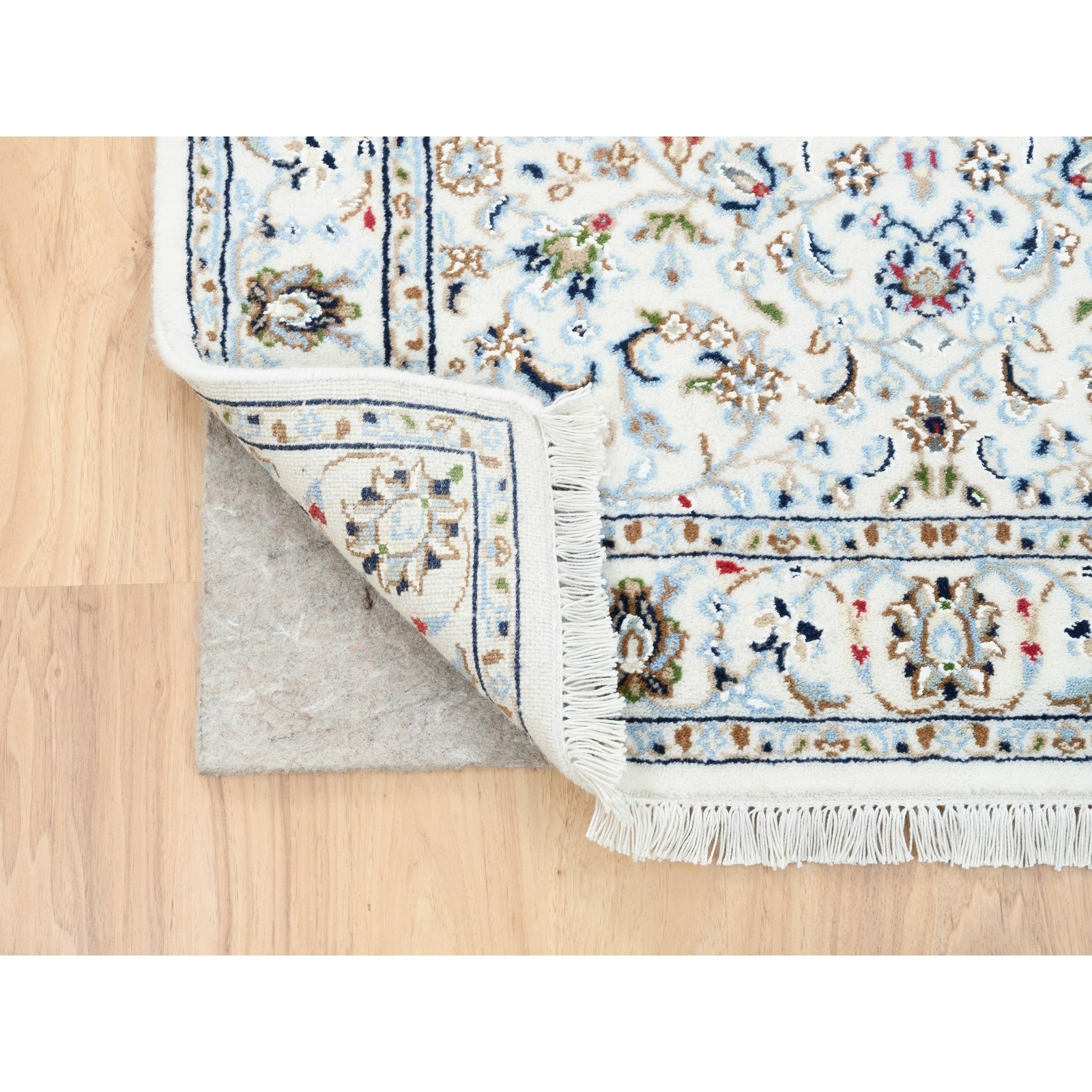 2’10 x 10 Wool and Silk Ivory Nain All Over Design Hand Made Runner Rug G11197