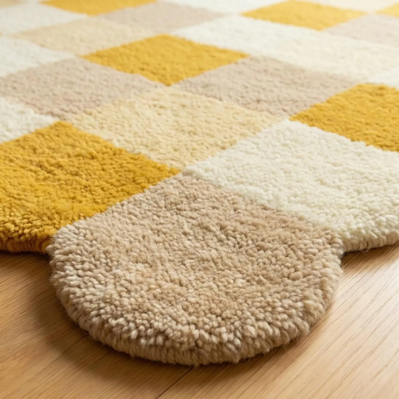 Hand Tufted Wool Area Rug – Yellow Checkered Pattern, Scalloped Edge home decor