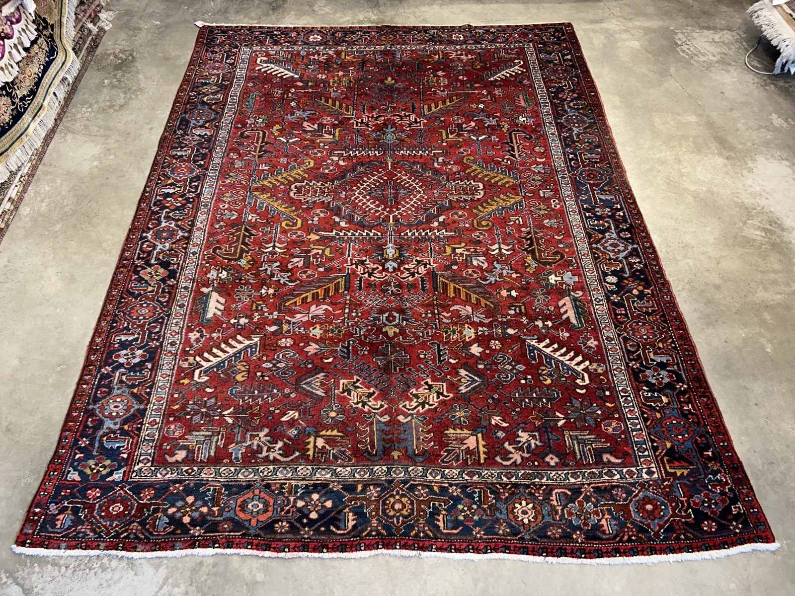 8’2″x10’11” Collector Antique 100% Wool Pile Herize Rug