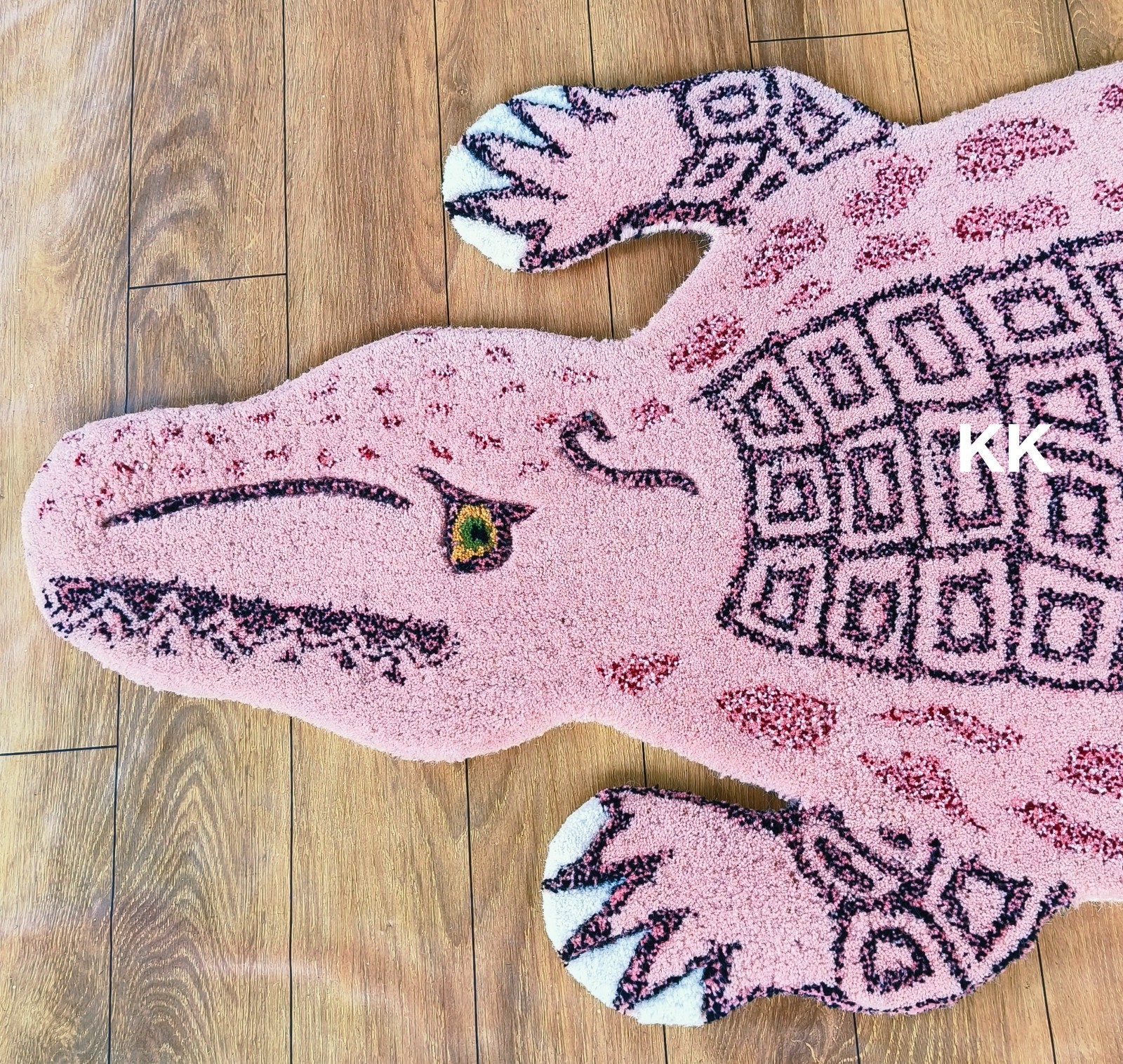 Crocodile Rugs Handmade 100% Woolen Hand Tufted For Home Decoration
