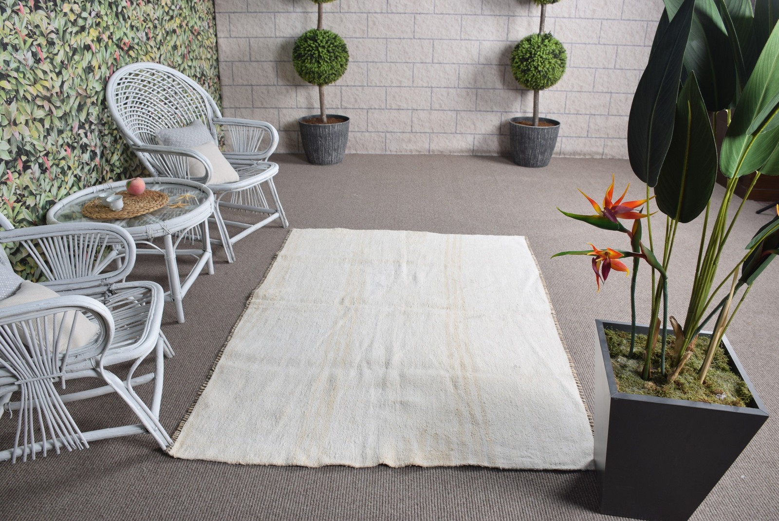 Turkish 6×4,3 ft Rug, Area Vintage Rug, White Ombré Wool Rug