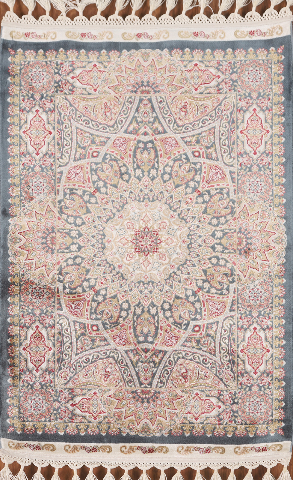 Silk Traditional Pattern Floral Small Rug 2×3 ft Turkish Carpet