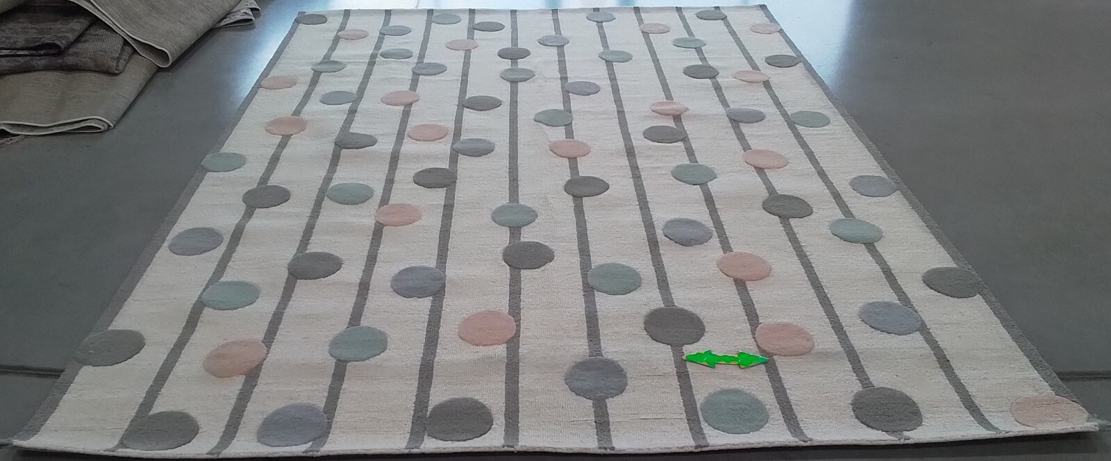 IVORY / MULTI 8′-0″ x 10′-0″ Back Stain Rug, Reduced Price 1172768028 SFK909A-8