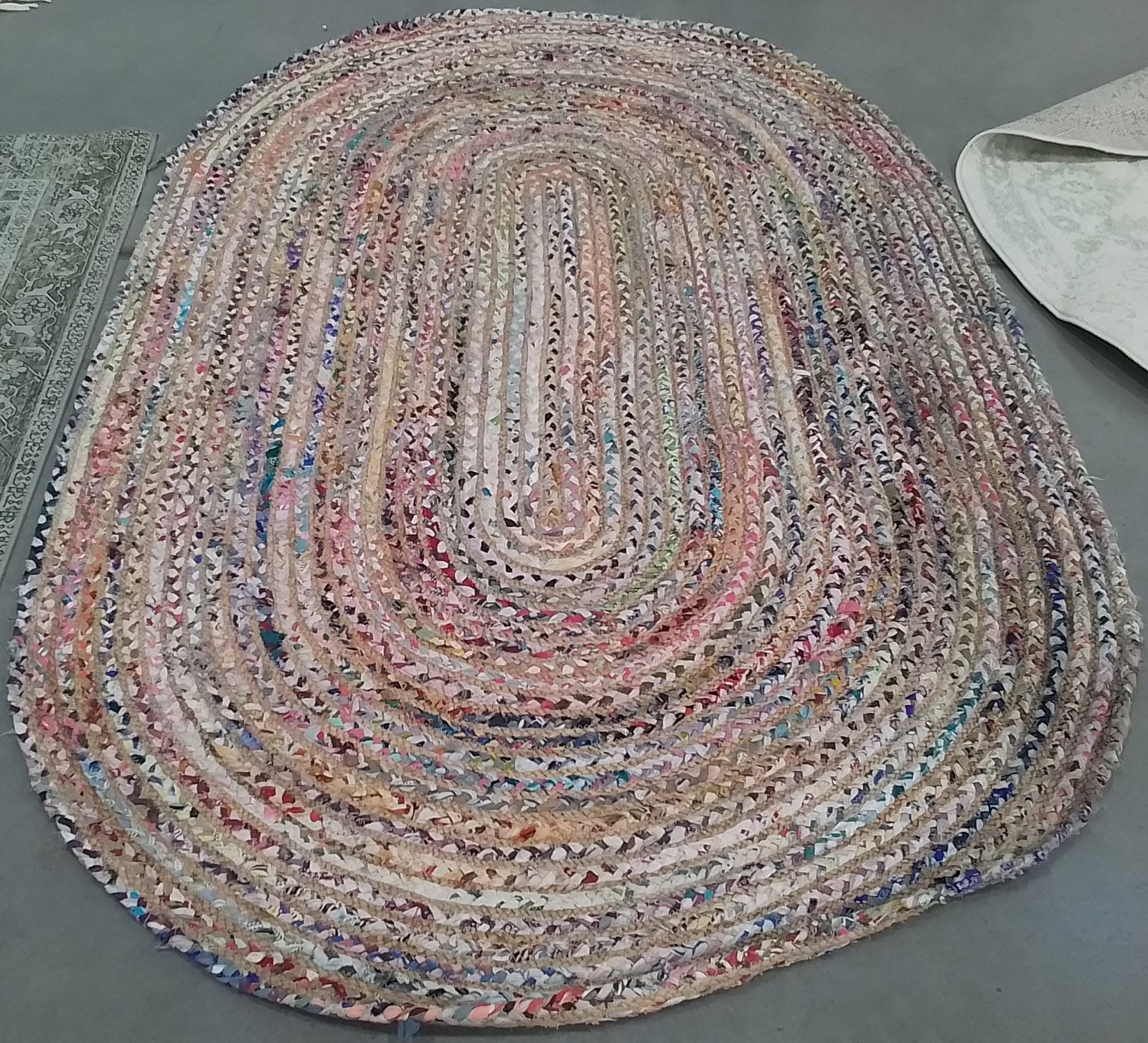 BEIGE / MULTI 5′-0″ x 8′-0″ Flaw in Rug, Reduced Price 1172803085 CAP202B-5OV