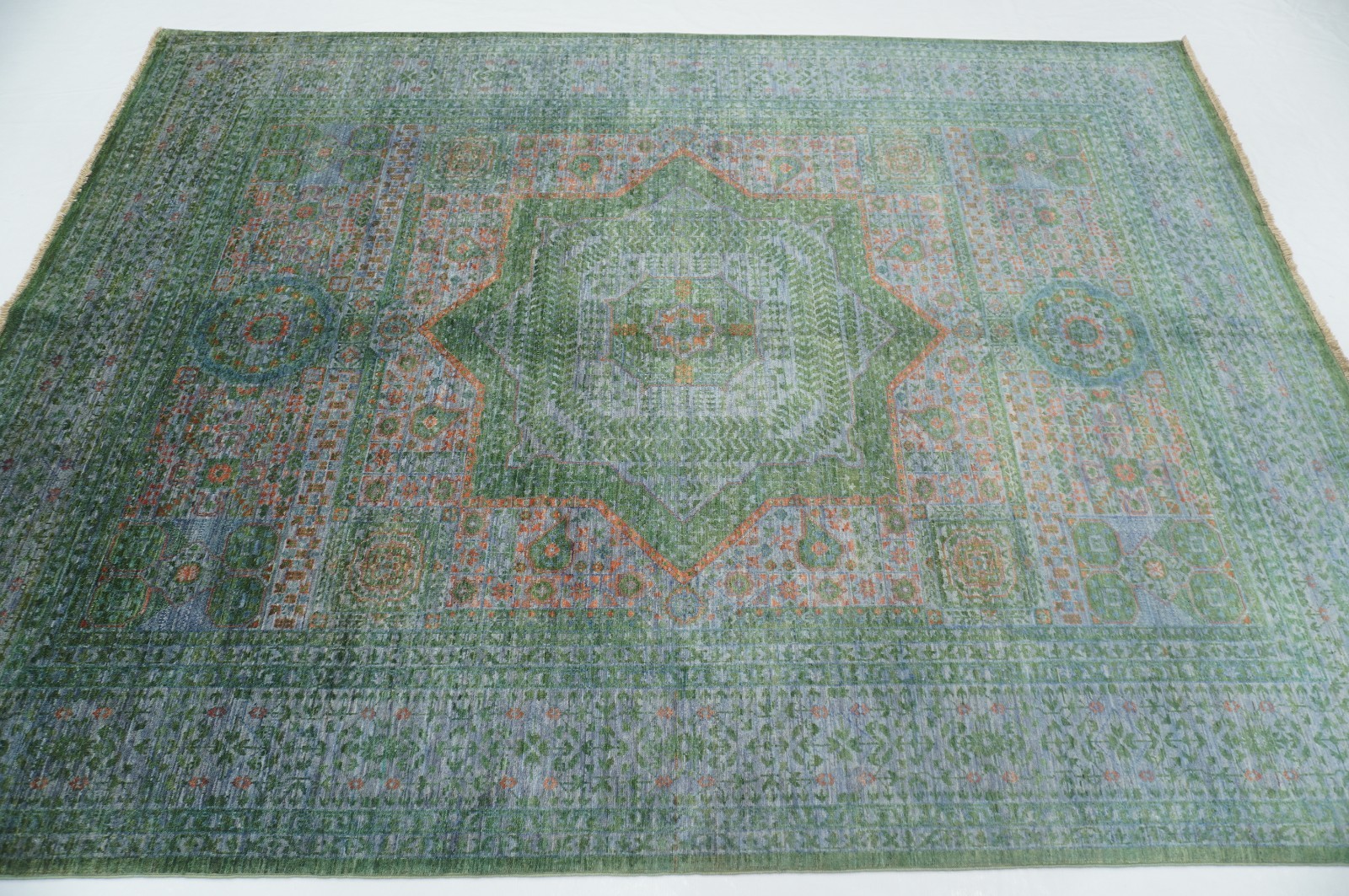 6×8 ft Gray Mamluk Afghan Hand Knotted Wool Medallion Rug