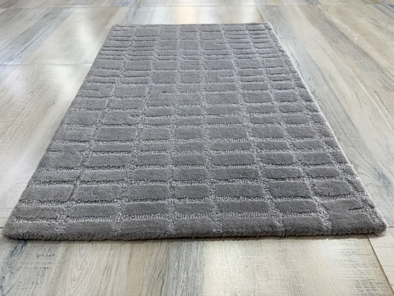 Hand Tufted Wool Rug for Kids Teens 2×3 ft Grey Minimalist Geometric Grid Lines