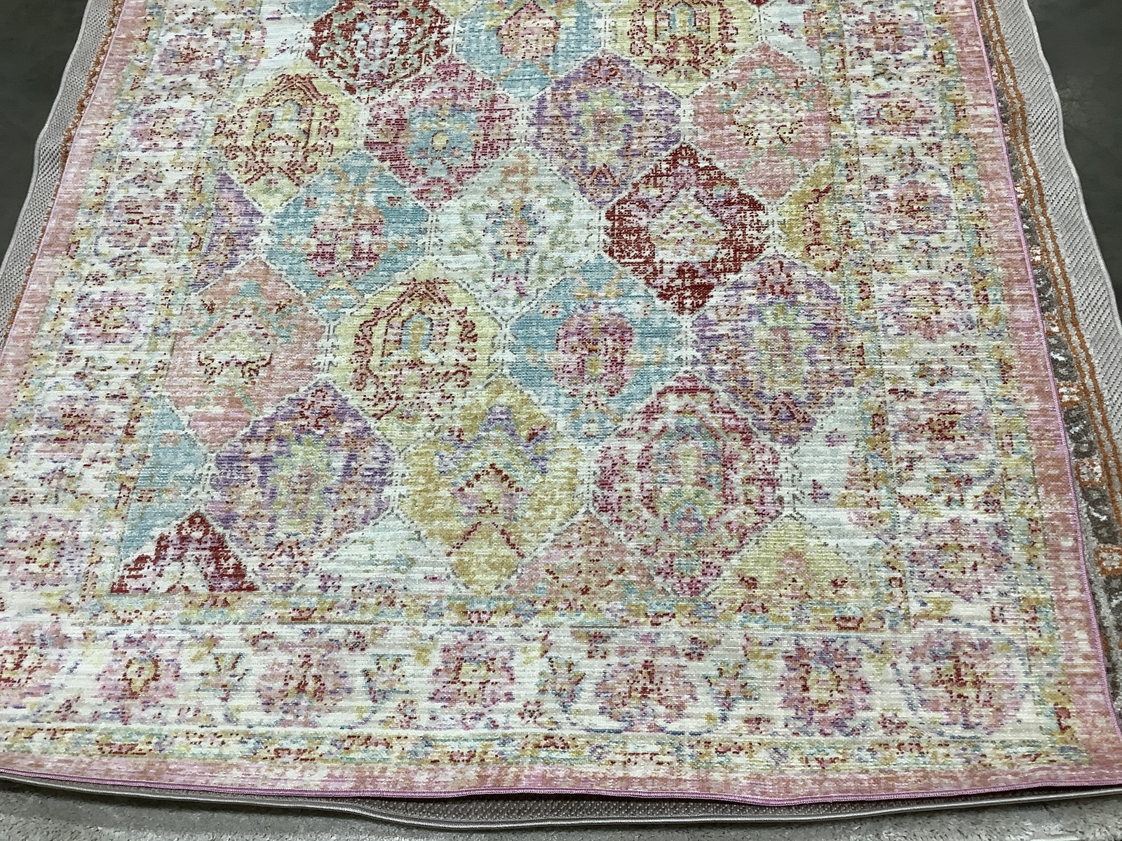 PINK / MULTI 5′-0″ x 7′-0″ Back Stain Rug, Reduced Price 1172685601 WDS337S-5