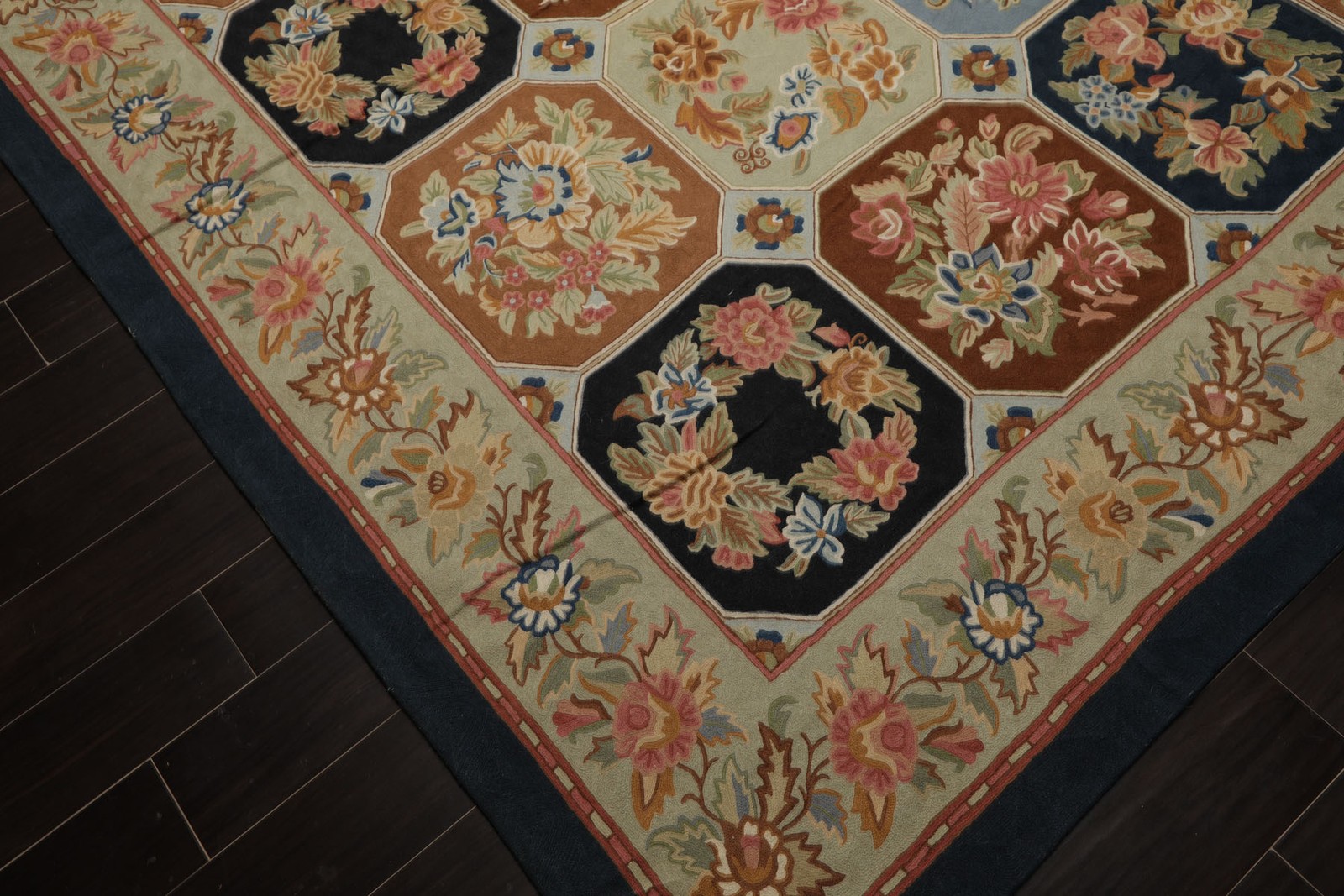 8×10 Hand Woven Wool Navy Chainstitch Traditional Botanical Rug