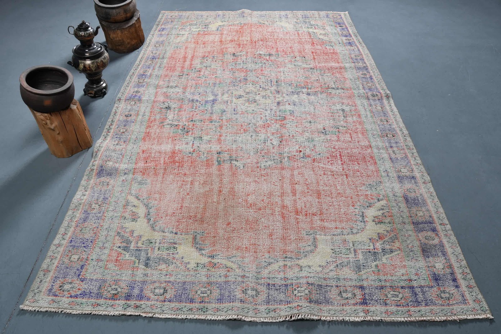 Vintage Rug, 5,6×9,2 ft Turkish Rug, Red Ikat Wool Rug